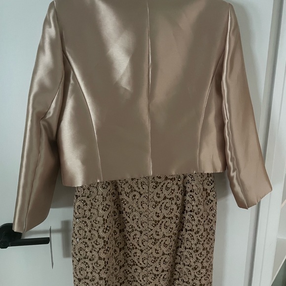 Tahari by Arthur Levine Dress - Picture 5 of 6